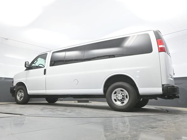 Used 2024 Chevrolet Express 3500 LS RWD image 35