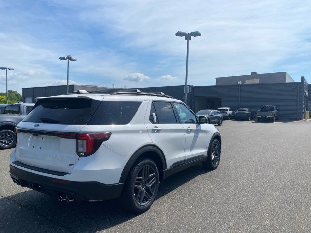 New 2026 Ford Explorer ST w/ Sun And Sound Package AWD/4WD image 5