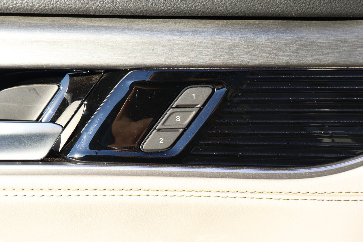 New 2025 Jeep Wagoneer w/ Premium Group I image 12