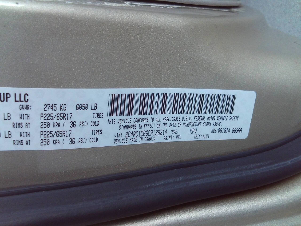 Used 2012 Chrysler Town & Country Touring-L w/ Entertainment Group #2 image 31