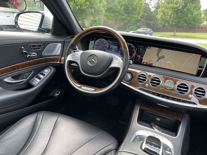 Used 2015 Mercedes-Benz S 550 4MATIC Sedan image 35
