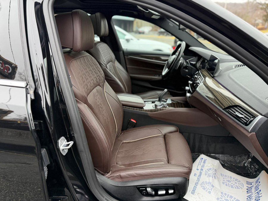Used 2018 BMW 530e RWD image 24