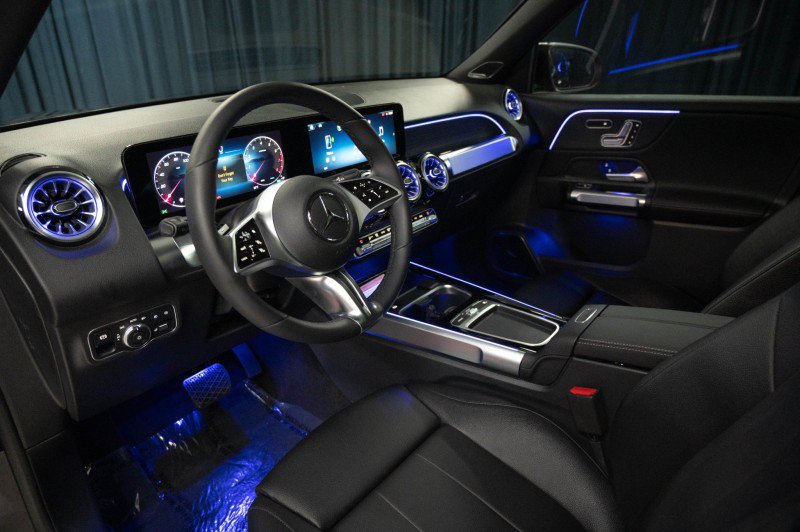 New 2026 Mercedes-Benz GLB 250 image 14