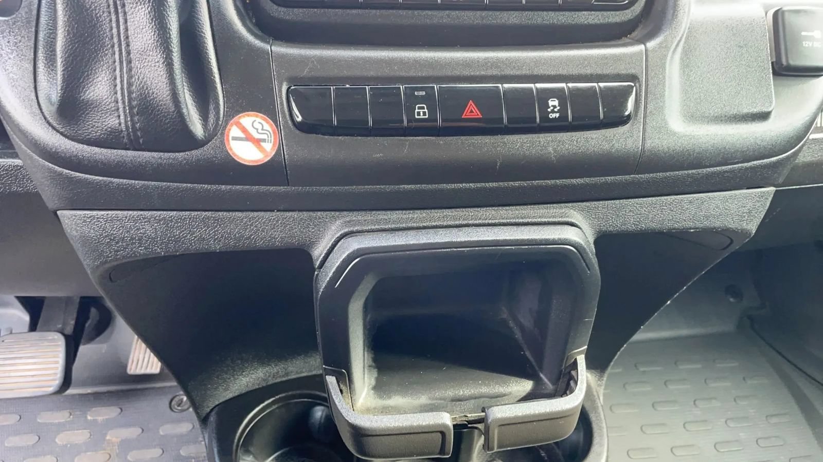 Used 2025 RAM ProMaster 3500 w/ Convenience Group FWD image 13
