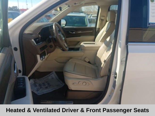 Used 2021 GMC Yukon XL Denali w/ LPO, Illumination Package image 16