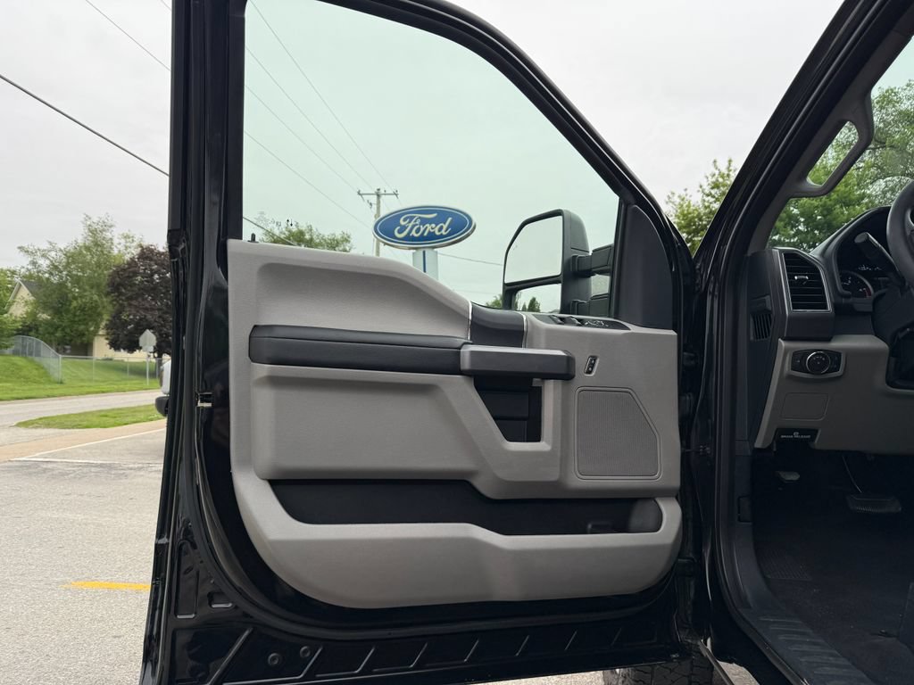 Used 2022 Ford F250 XLT AWD/4WD image 18