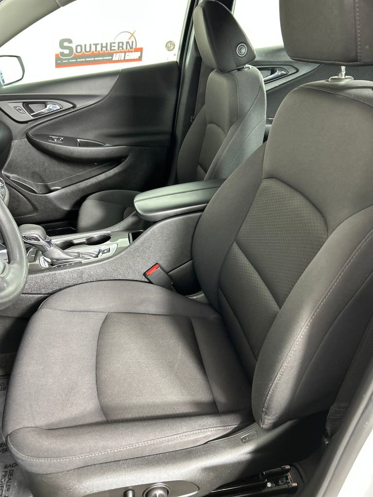 Used 2023 Chevrolet Malibu LT image 12