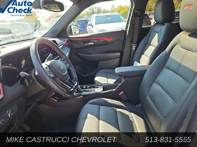 Used 2024 Chevrolet TrailBlazer RS w/ Convenience Package AWD/4WD image 23