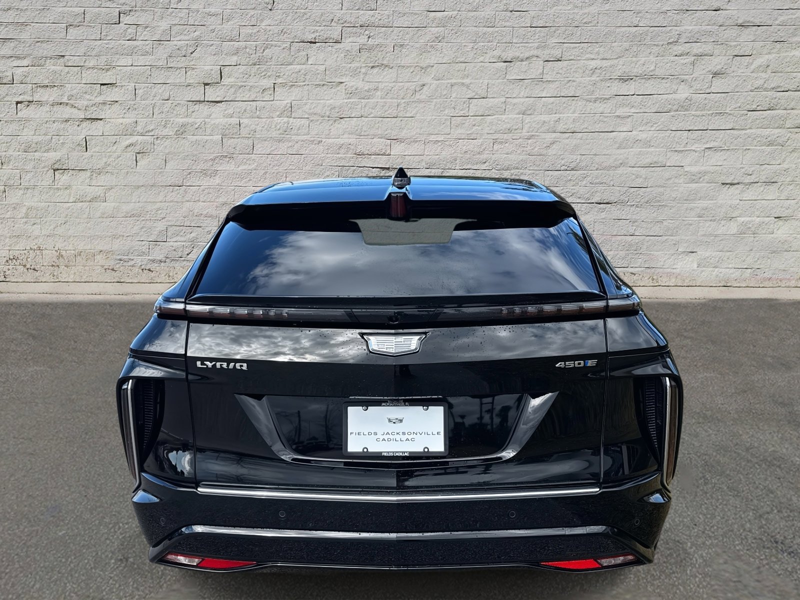 New 2025 Cadillac Lyriq Luxury image 4