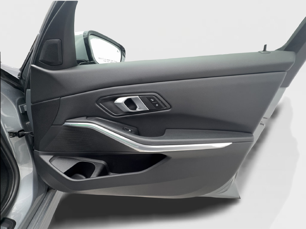 Used 2024 BMW 330i Sedan RWD image 36