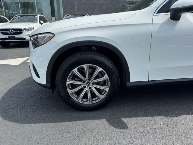 Used 2026 Mercedes-Benz GLC 300 4MATIC image 9