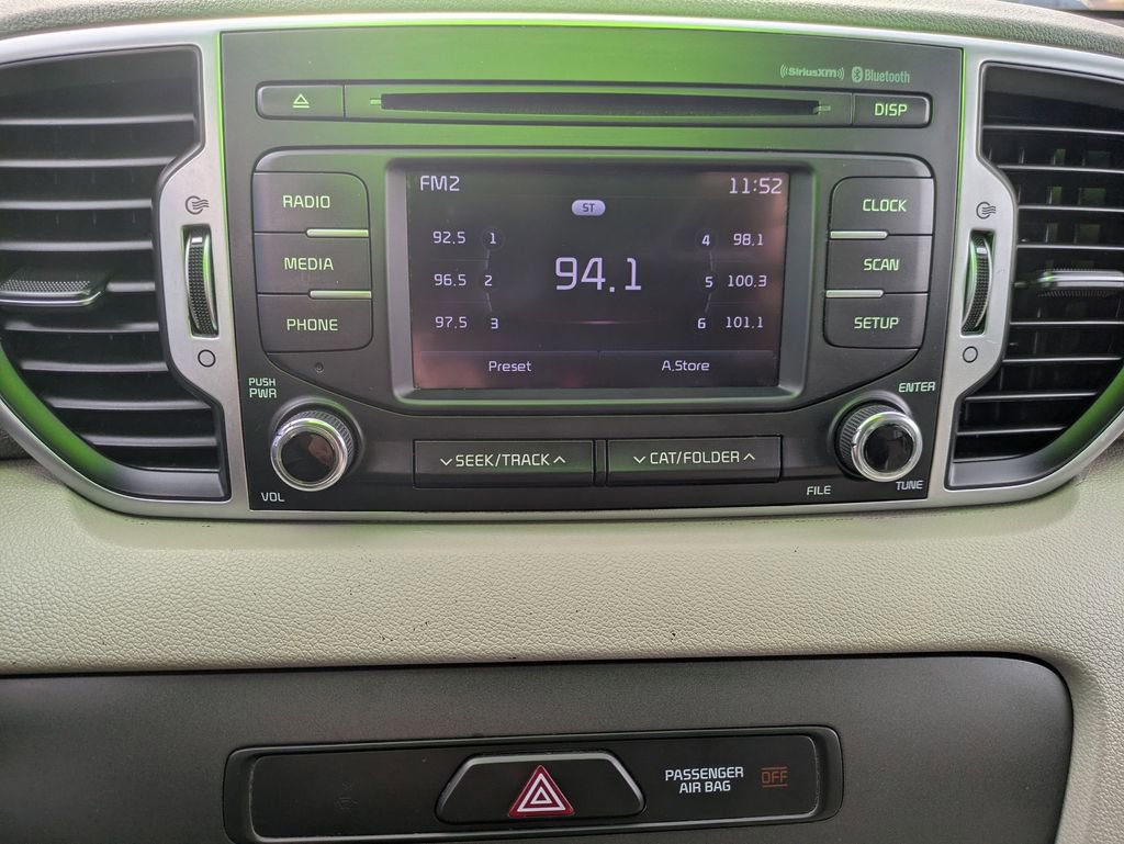 Used 2017 Kia Sportage LX image 16