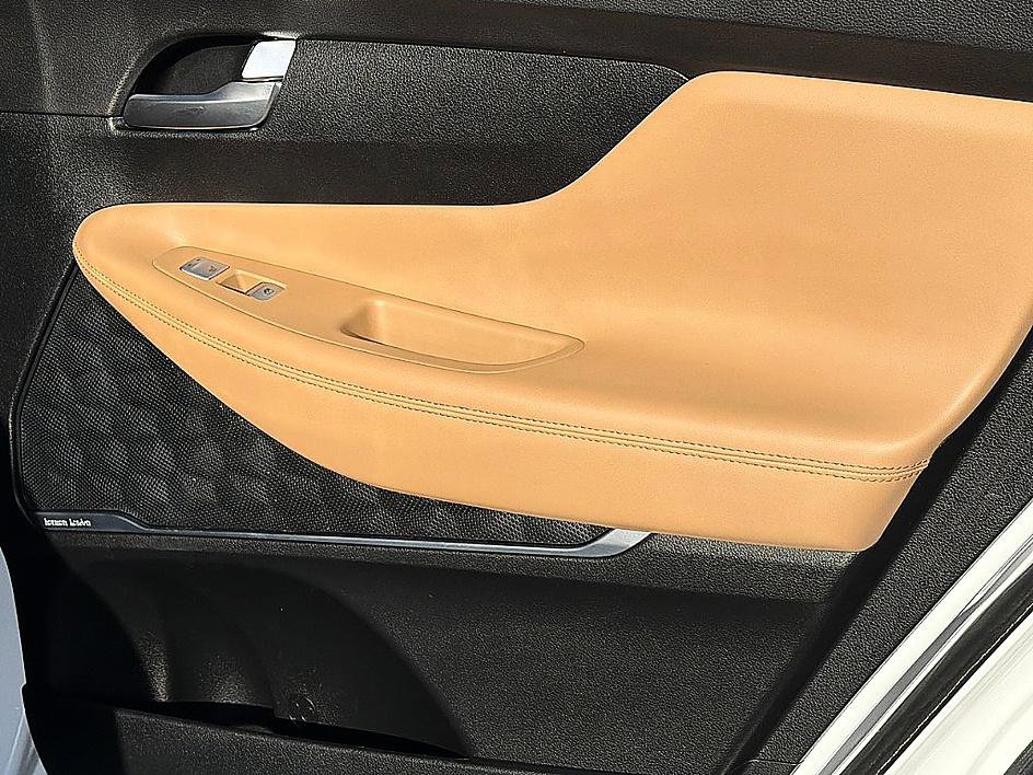 Certified 2023 Hyundai Santa Fe Calligraphy image 25