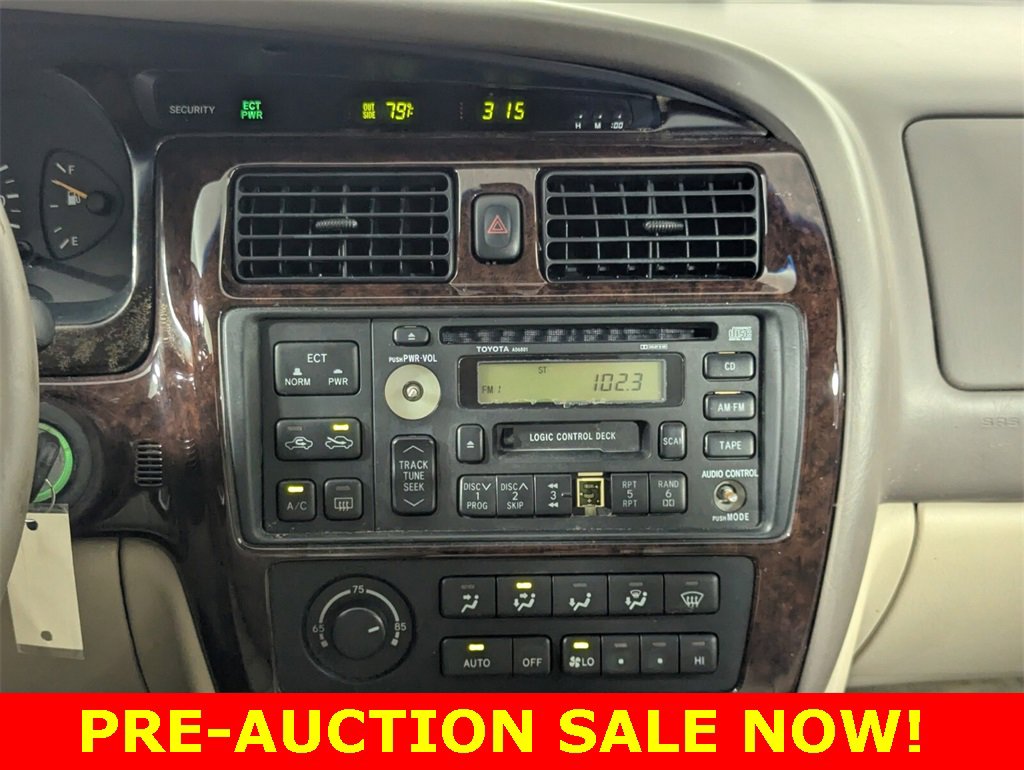 Used 1999 Toyota Avalon XL image 18