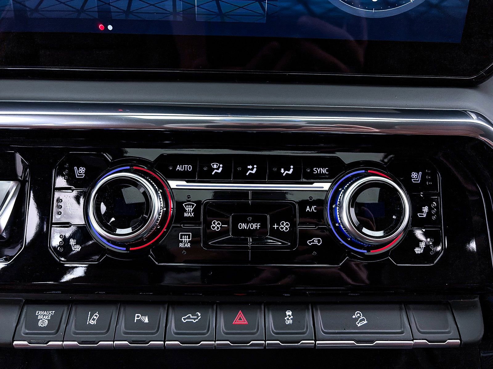 Used 2025 GMC Sierra 2500 Denali Ultimate image 27