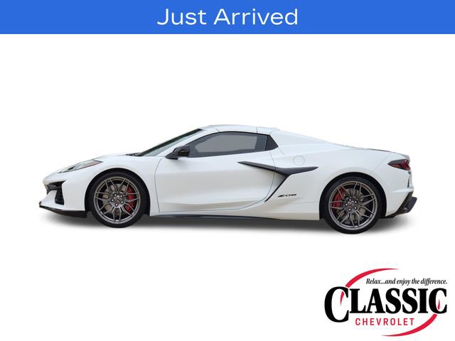 Used 2026 Chevrolet Corvette Z06 RWD image 17