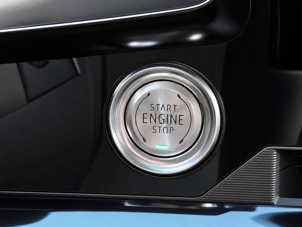Certified 2024 Chevrolet Corvette Stingray Premium Cpe w/ Z51 Performance Package RWD image 24