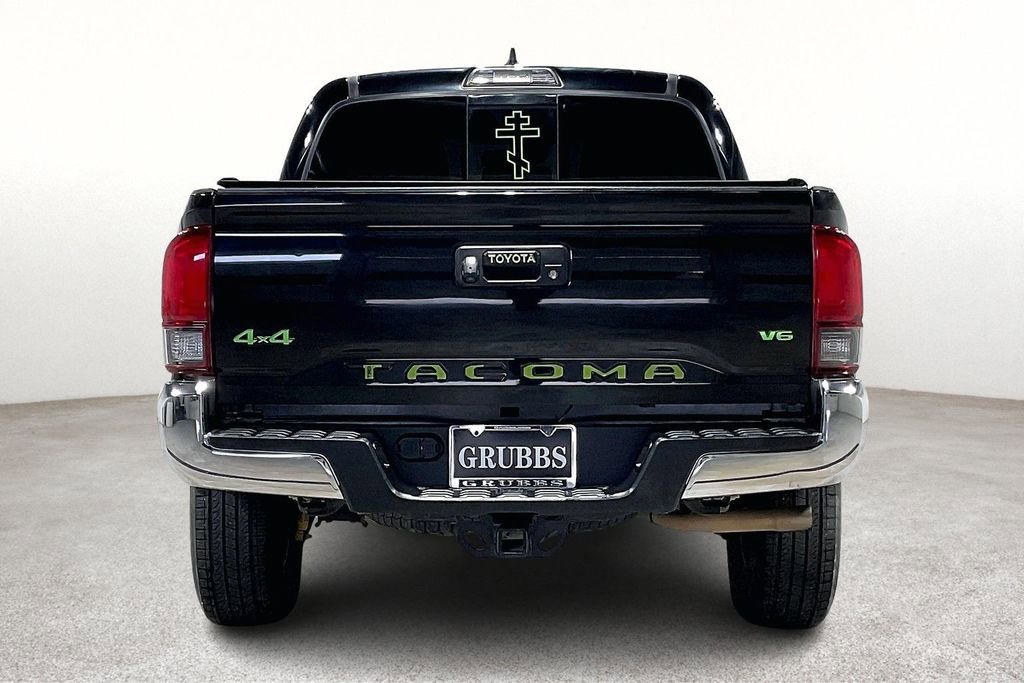 Used 2019 Toyota Tacoma TRD Off-Road image 6