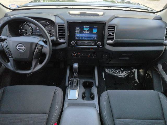 Certified 2024 Nissan Frontier SV w/ Tow Package RWD image 15