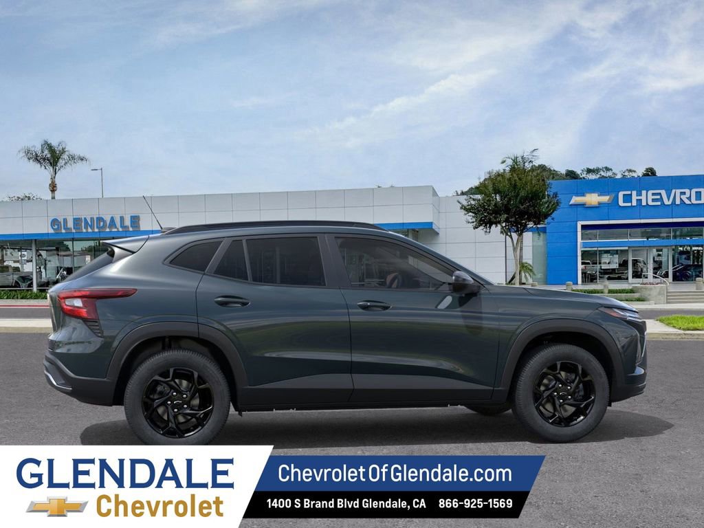 New 2026 Chevrolet Trax LT w/ Driver Confidence Package image 5