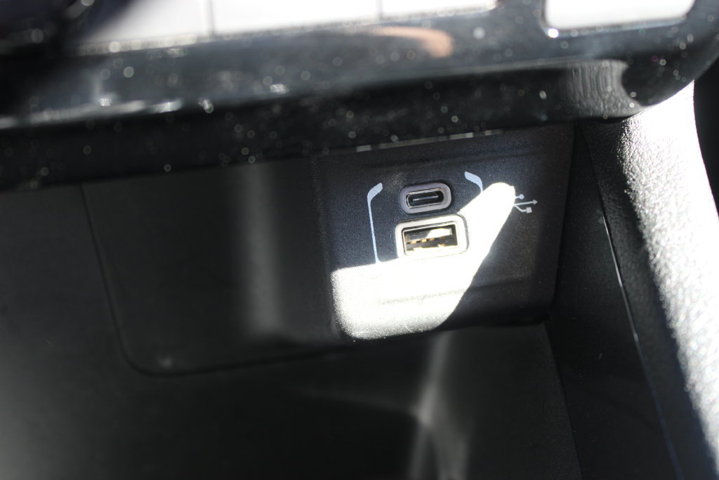 Used 2025 Jeep Compass Latitude AWD/4WD image 47