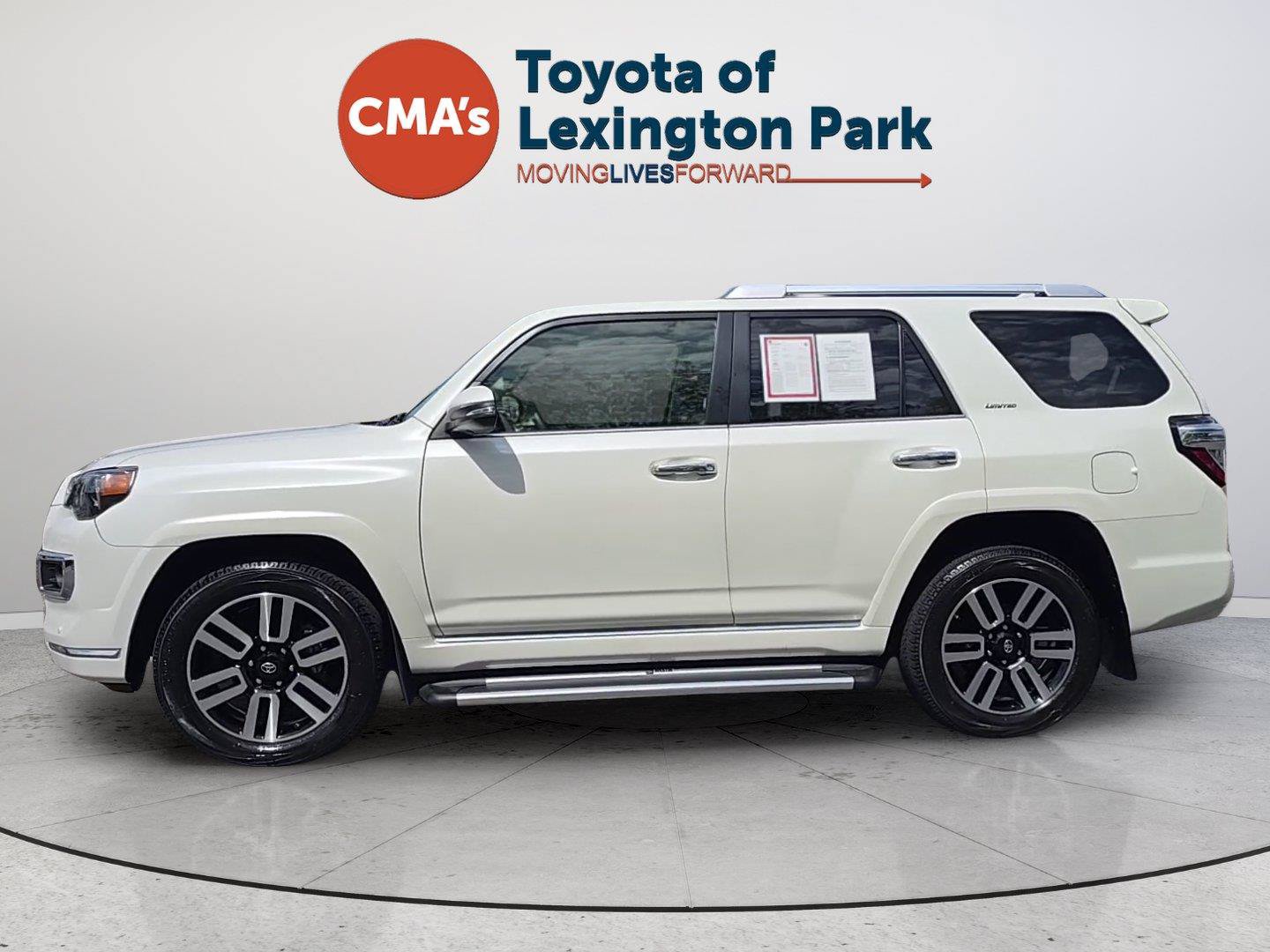 Used 2017 Toyota 4Runner Limited AWD/4WD image 2