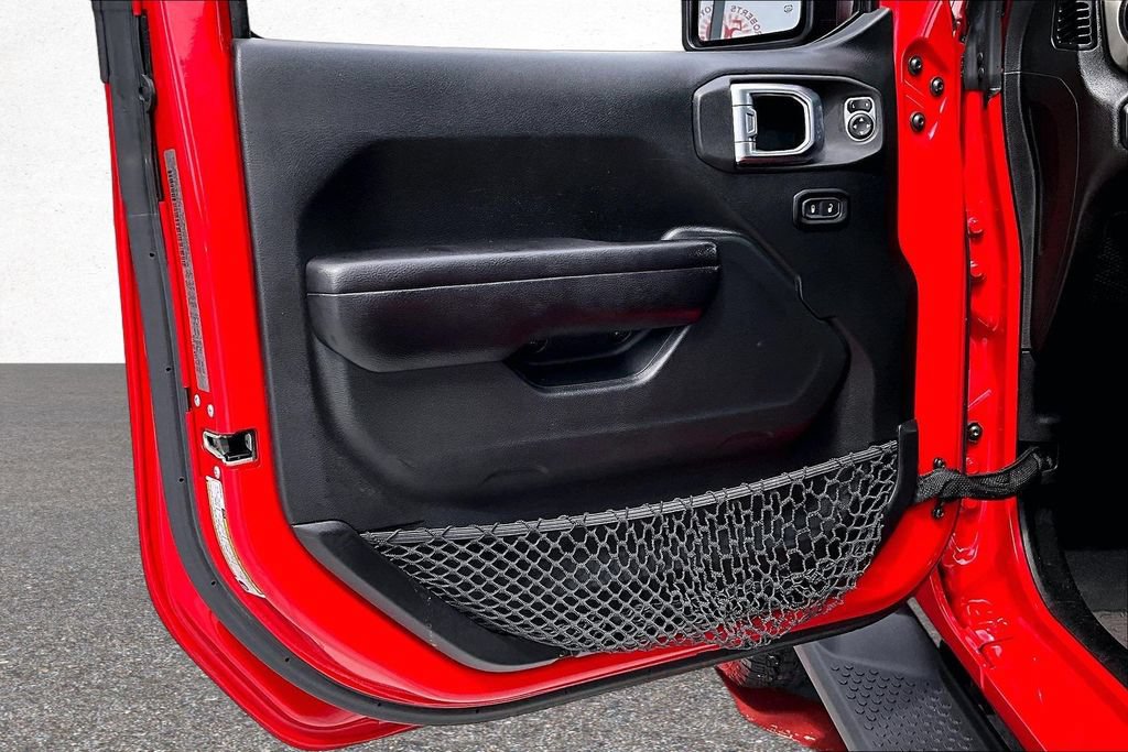 Used 2018 Jeep Wrangler Sport AWD/4WD image 20
