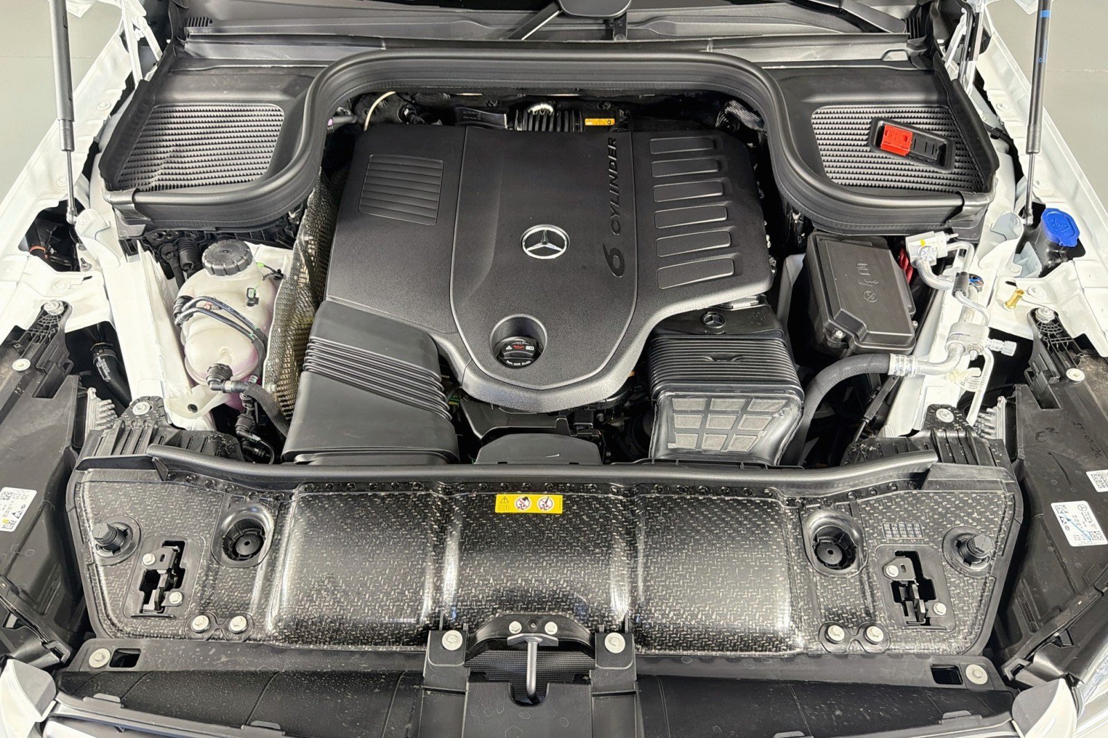 New 2026 Mercedes-Benz GLS 450 4MATIC image 11