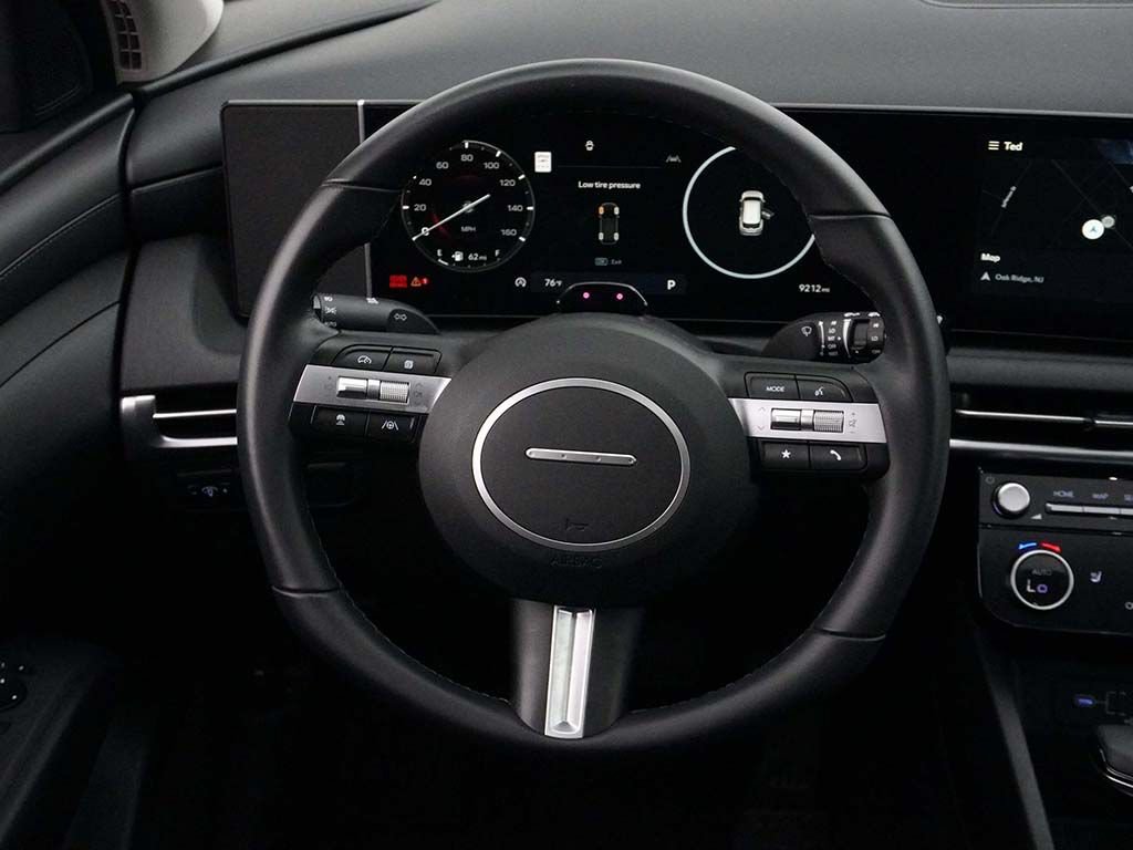 Used 2025 Hyundai Tucson SEL AWD/4WD image 43