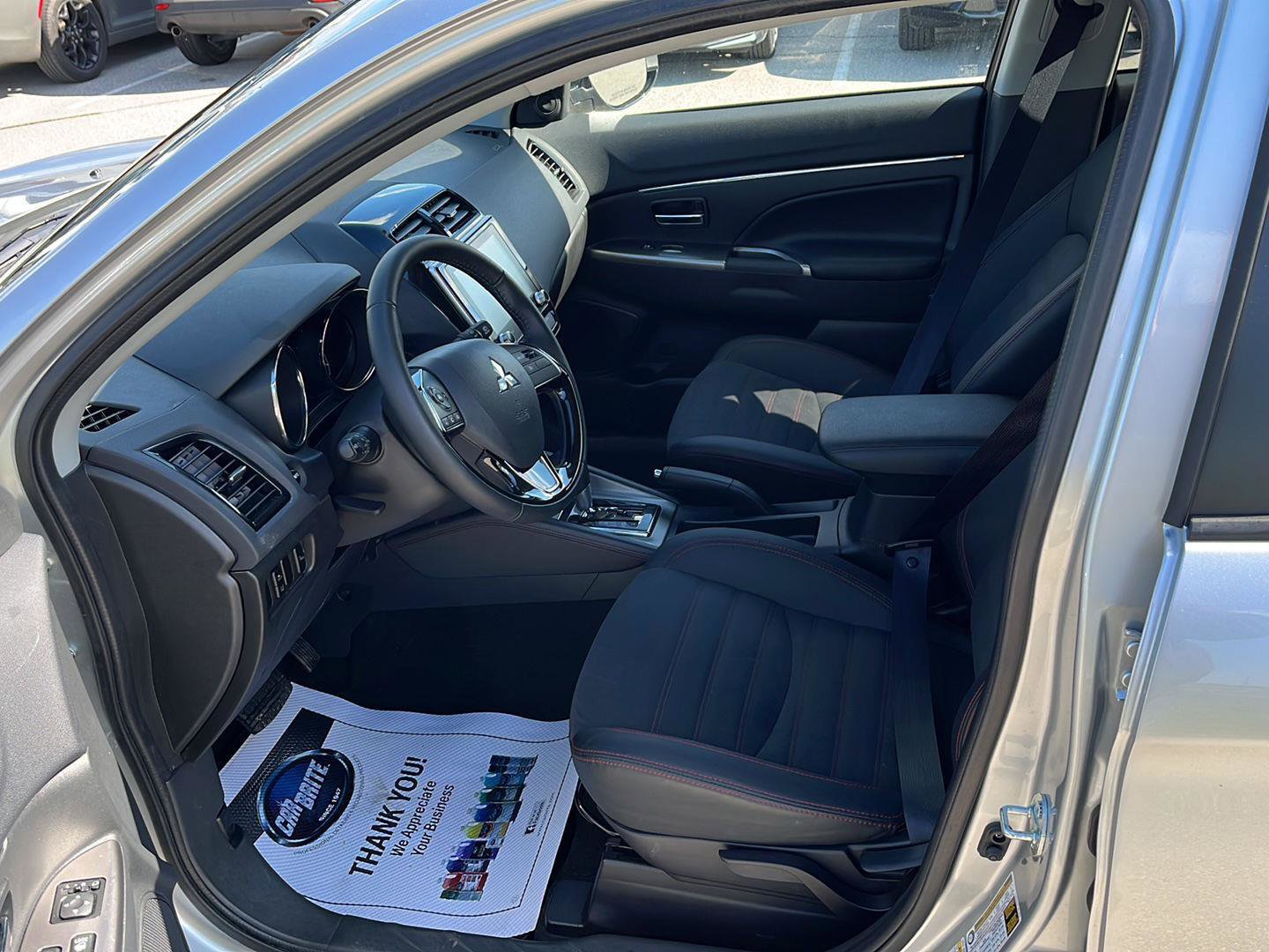 Used 2026 Mitsubishi Outlander Sport ES image 12