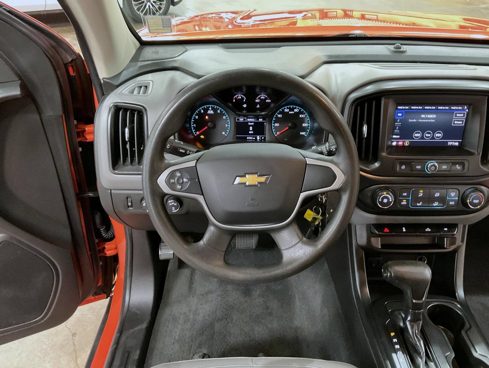 Certified 2021 Chevrolet Colorado W/T w/ WT Convenience Package AWD/4WD image 11