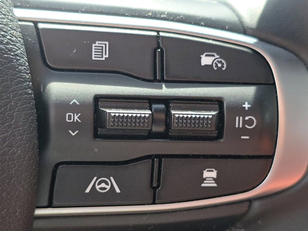 Used 2024 Kia Sportage SX image 35