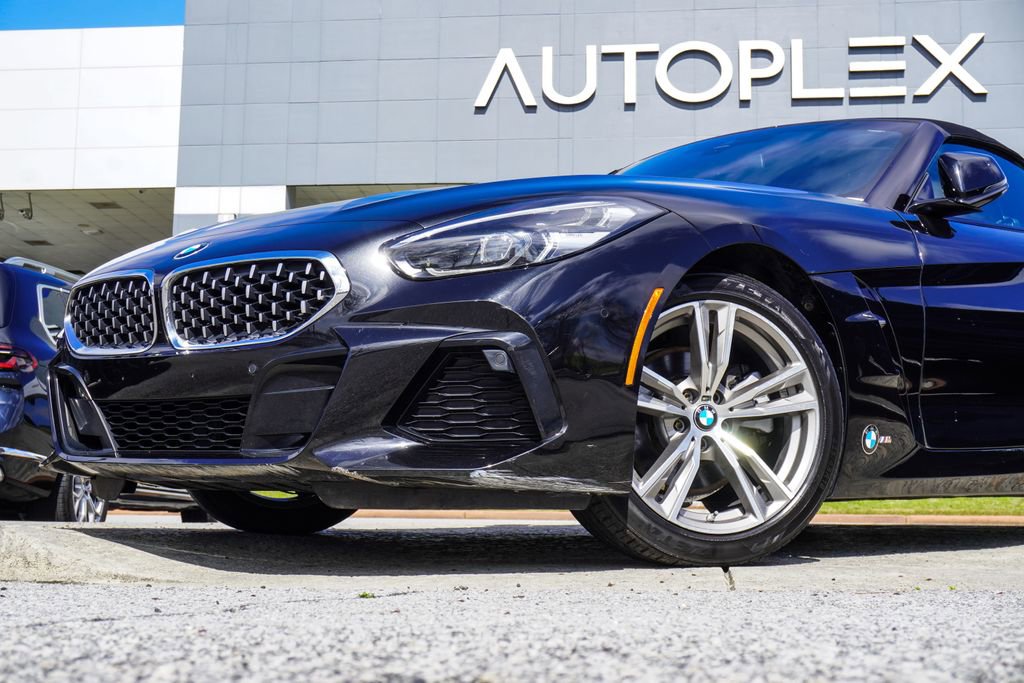 Used 2020 BMW Z4 sDrive30i w/ Executive Package RWD image 2