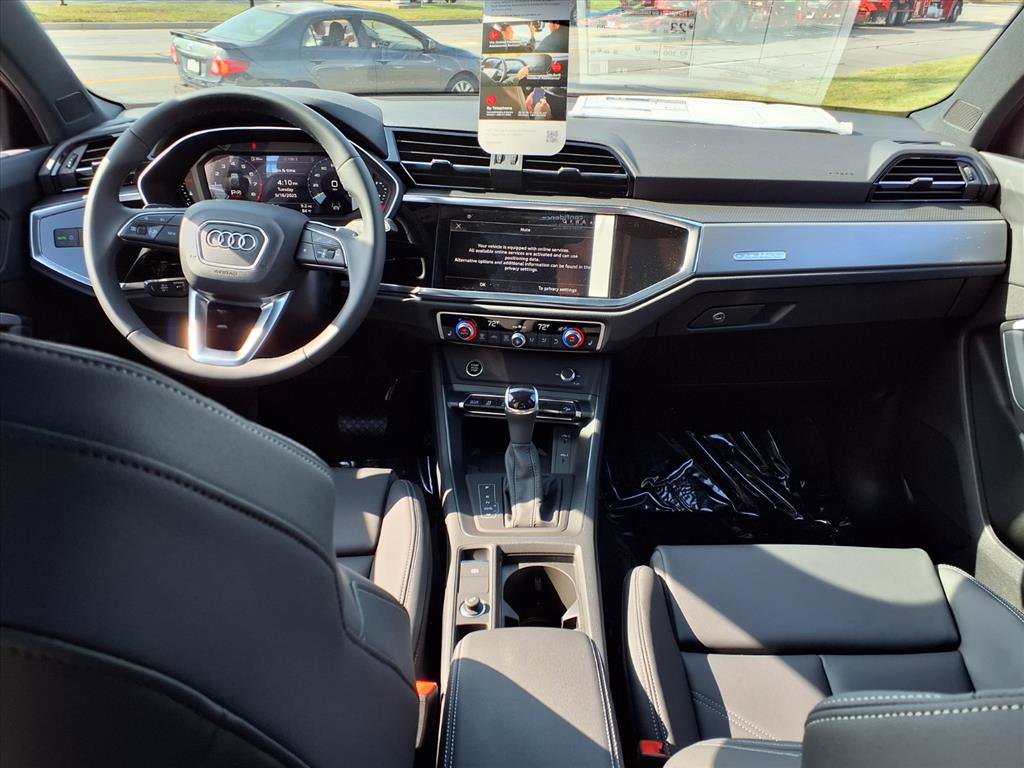 New 2025 Audi Q3 2.0T Premium image 6