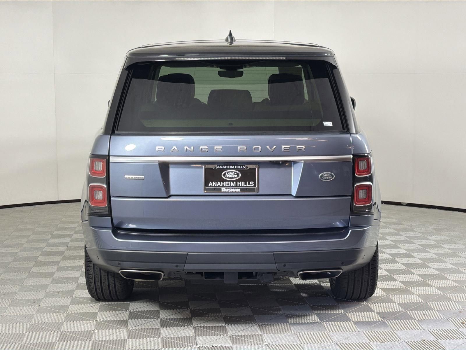 Used 2019 Land Rover Range Rover Supercharged image 4