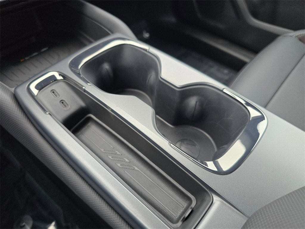 New 2026 Chevrolet Equinox EV RS image 24