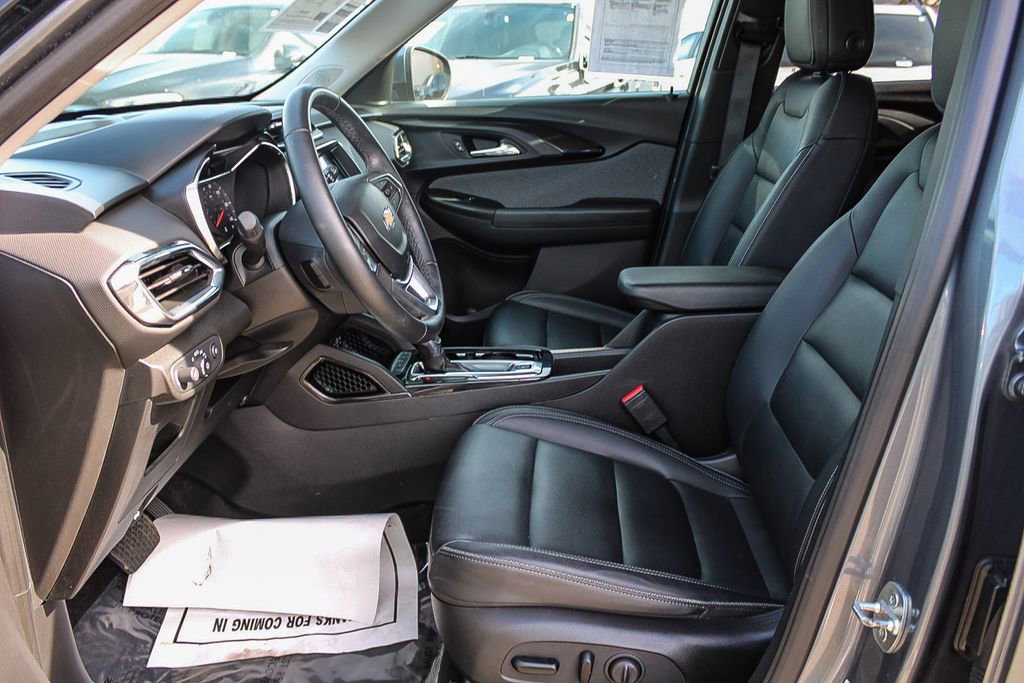 Used 2021 Chevrolet TrailBlazer LT w/ Premium Seating Package image 17