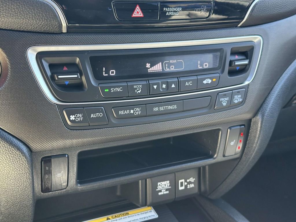 Certified 2022 Honda Passport TrailSport image 28