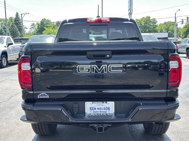 New 2026 GMC Canyon Denali w/ LPO, Denali Black Edition AWD/4WD image 8