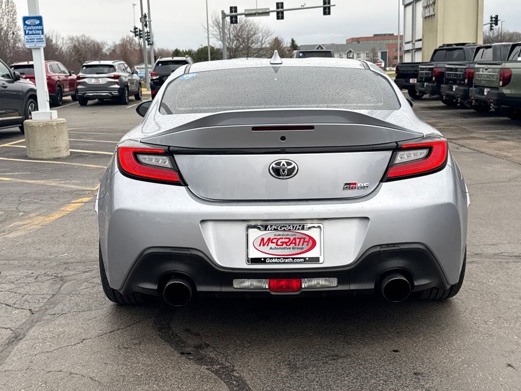 Used 2023 Toyota GR86 Premium w/ ALL Weather Mat Package (TMS) image 10