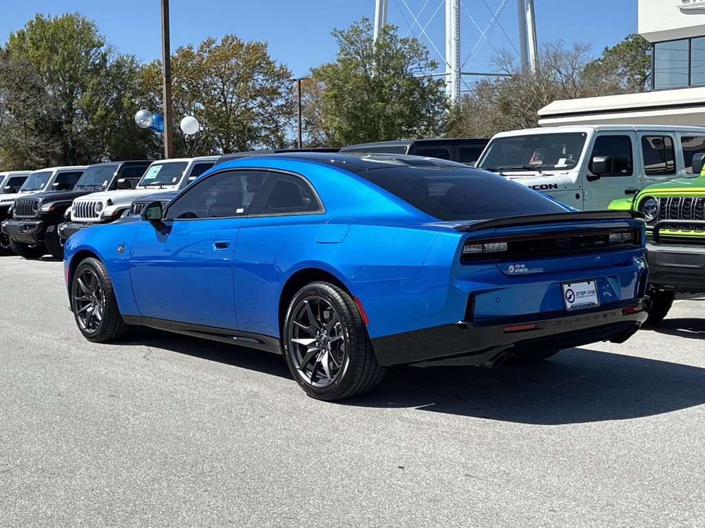 New 2026 Dodge Charger Scat Pack w/ Blacktop Package AWD/4WD image 7
