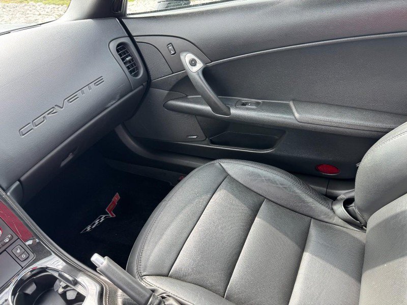 Used 2013 Chevrolet Corvette Convertible w/ 3LT Preferred Equipment Group RWD image 15