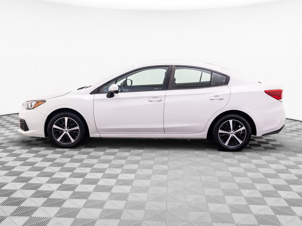 Used 2023 Subaru Impreza 2.0i Premium AWD/4WD image 2