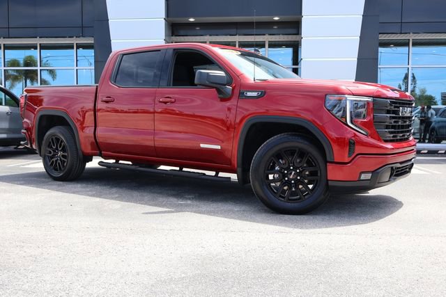 Used 2023 GMC Sierra 1500 Elevation w/ Preferred Package RWD image 3