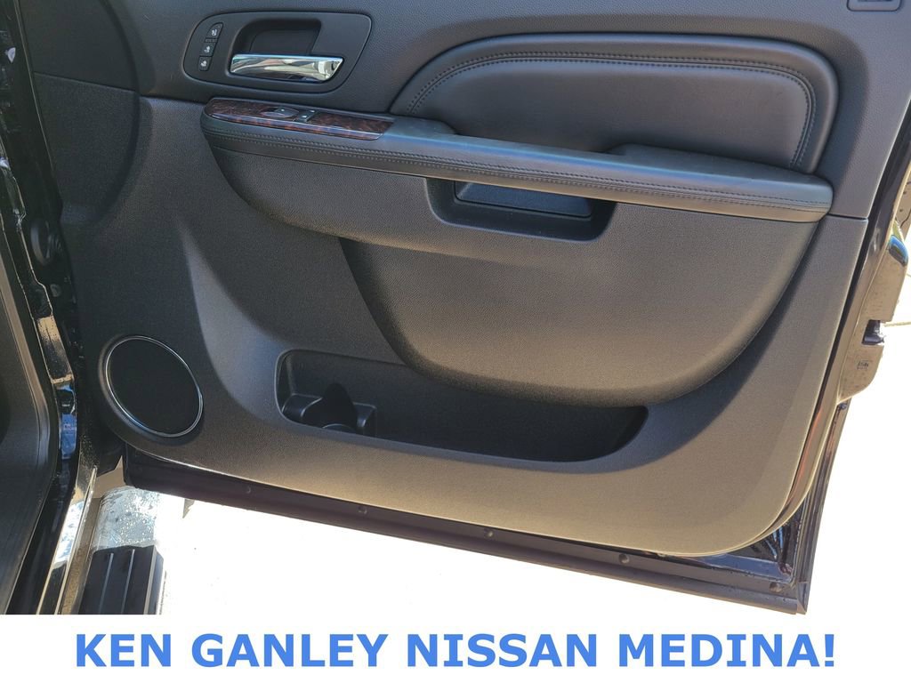 Used 2013 GMC Sierra 3500 Denali image 24