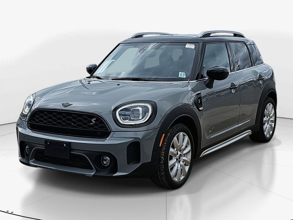 Used 2022 MINI Cooper Countryman S w/ Premium Package image 3