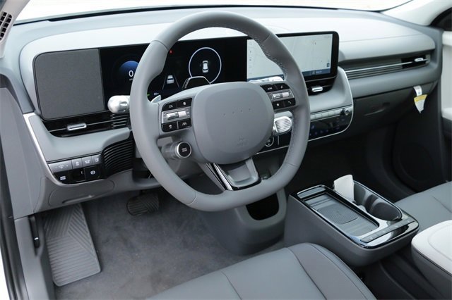New 2026 Hyundai Ioniq 5 SEL image 8