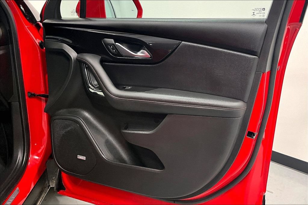 Used 2019 Chevrolet Blazer RS FWD image 19