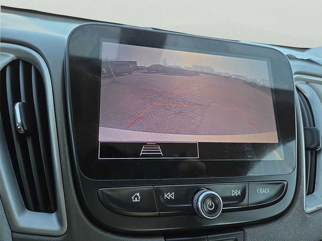 Used 2022 Chevrolet Malibu LT image 19