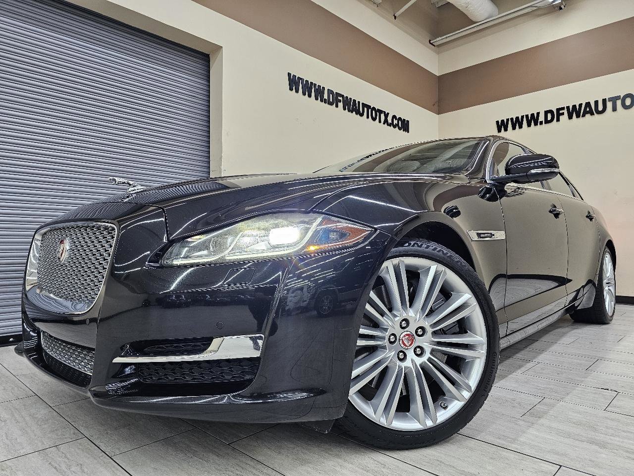 Used 2019 Jaguar XJ L Supercharged RWD image 1